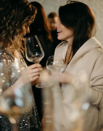 CB4202E5-D5E9-4B19-B923-D31EA18115AA